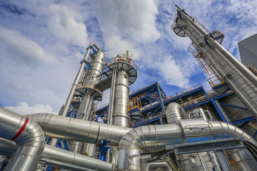 Refinery,Tower,Structure,In,Petrolume,Plant
